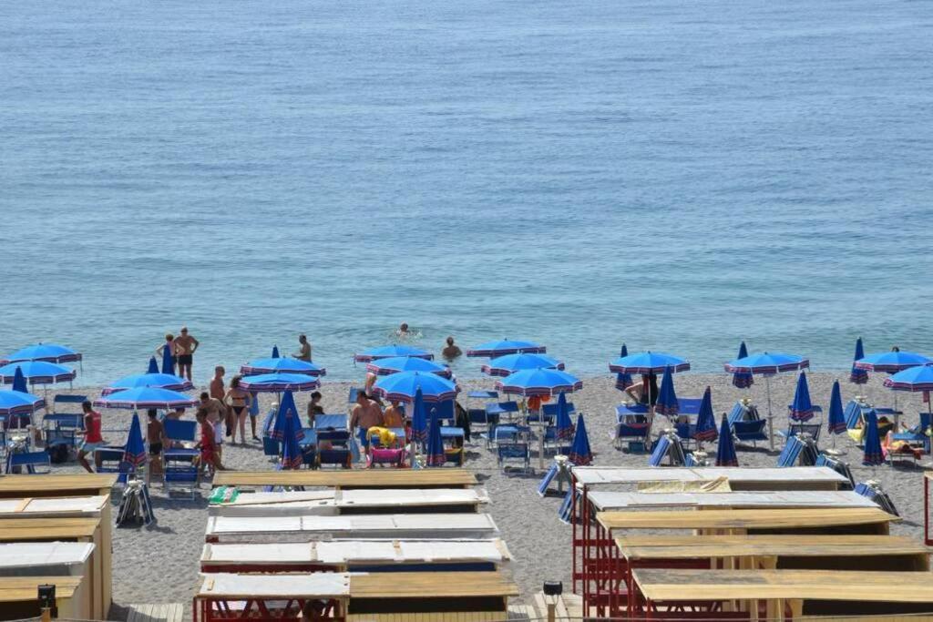 Appartamento Casasolemare Fondachello Fondachello  Eksteriør bilde